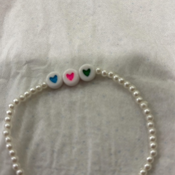 Homemade SUPER cute three hearts Pearl stretchy bracelet - Picture 3 of 4